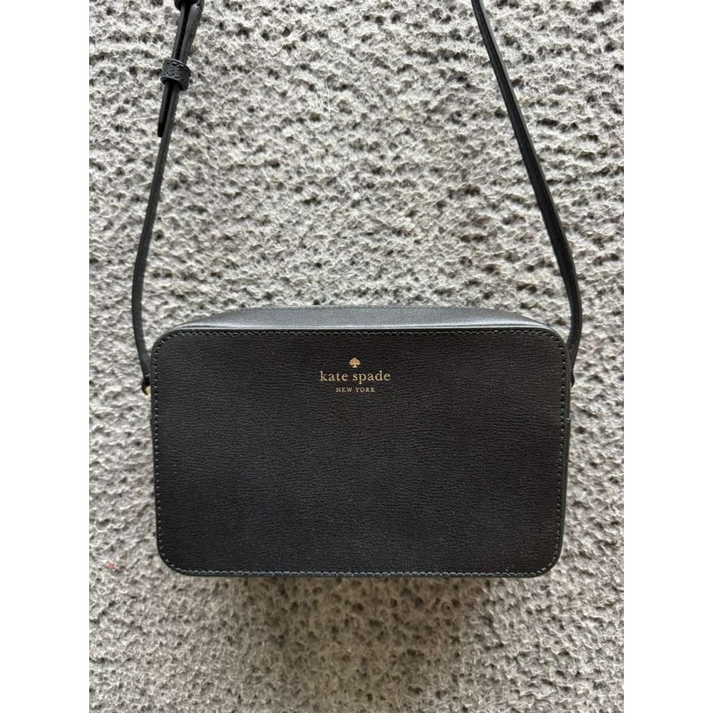 Kate Spade New York Women's Harper Pebbled Leather‎ Crossbody Bag Black